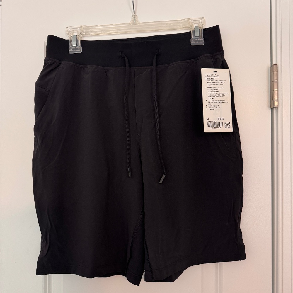 NWT Lululemon T.H.E. Short 9" Linerless, Medium, Black